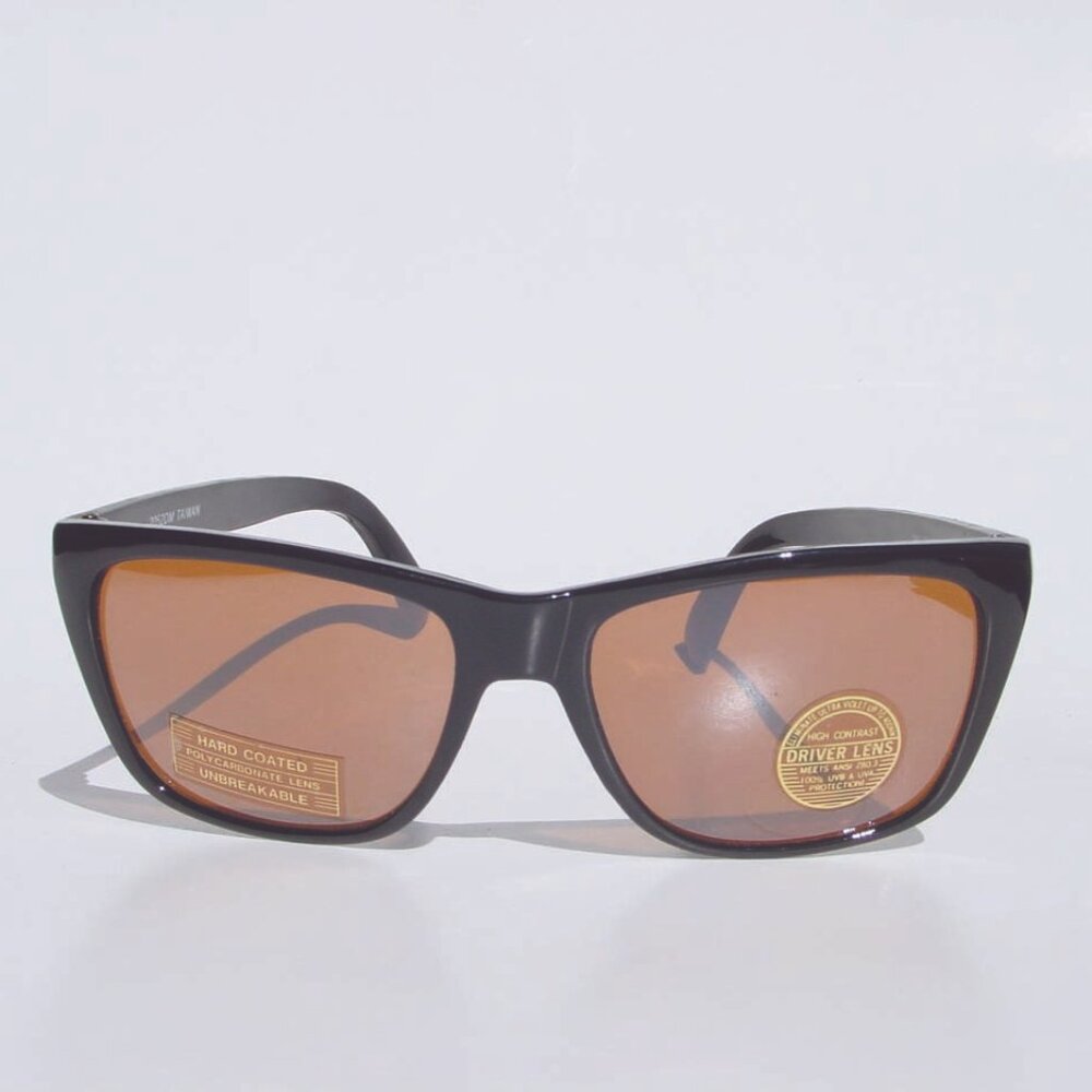 True Vintage NWT Racer style Sports Nylon frame Coppermax lens tech Sunglasses